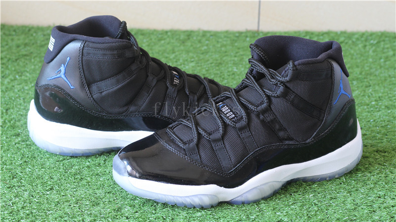 Authetic Air Jordan XI 11s Retro Space Jam